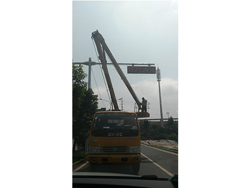 萬(wàn)家麗高架快速路 (1)